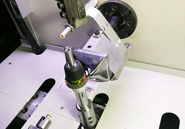 霍爾傳感器工作原理