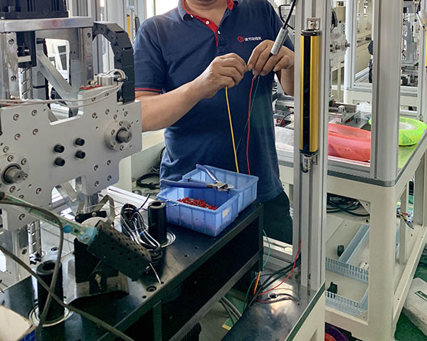 自動電機繞線機排線結構分哪幾種